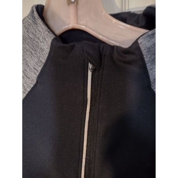 Women's Large Under Armour 1/2 Zip‎ Long Sleeve Storm Black & Grey Jacket - Picture 3 of 7